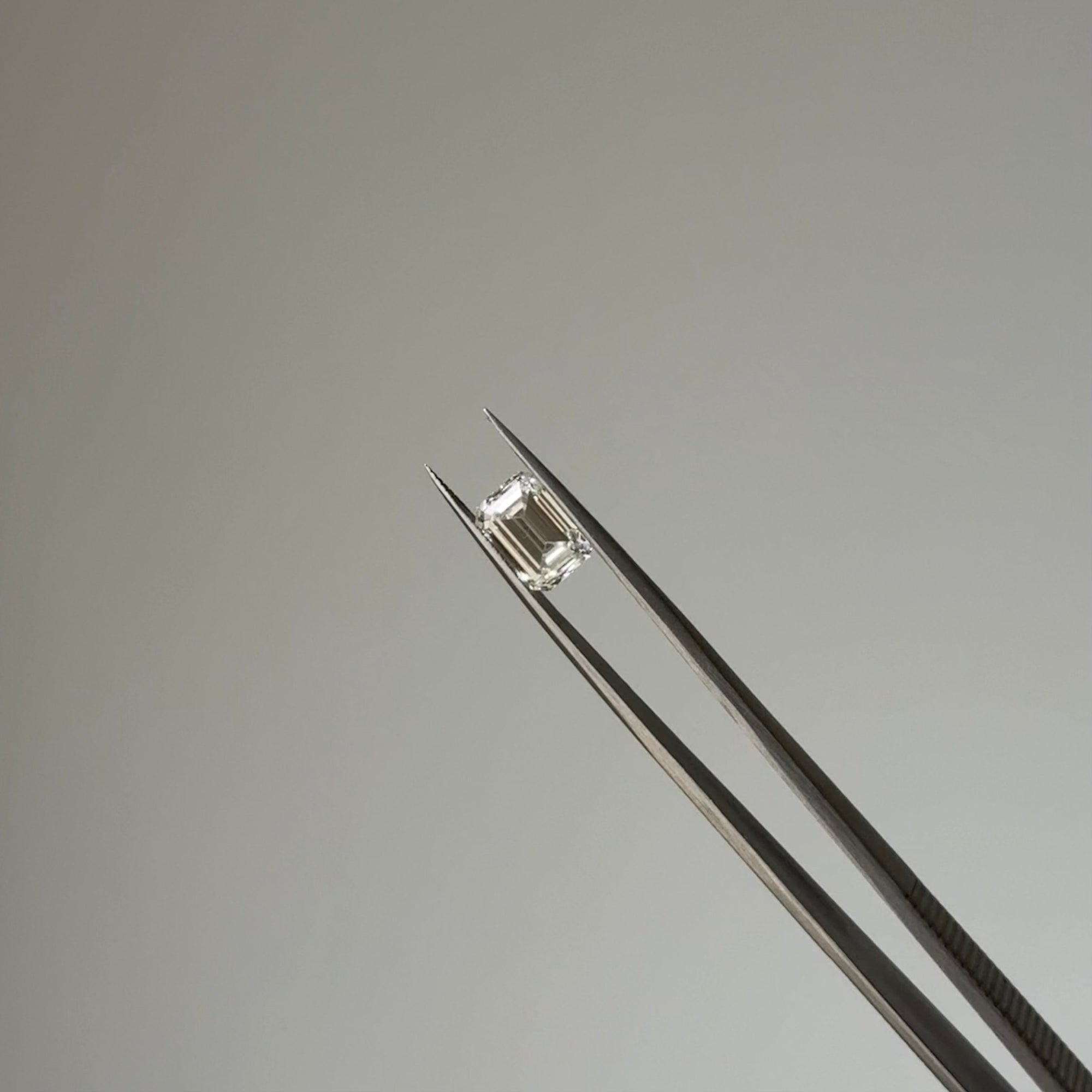 Bespoke 1.92ct H color Lab Diamond